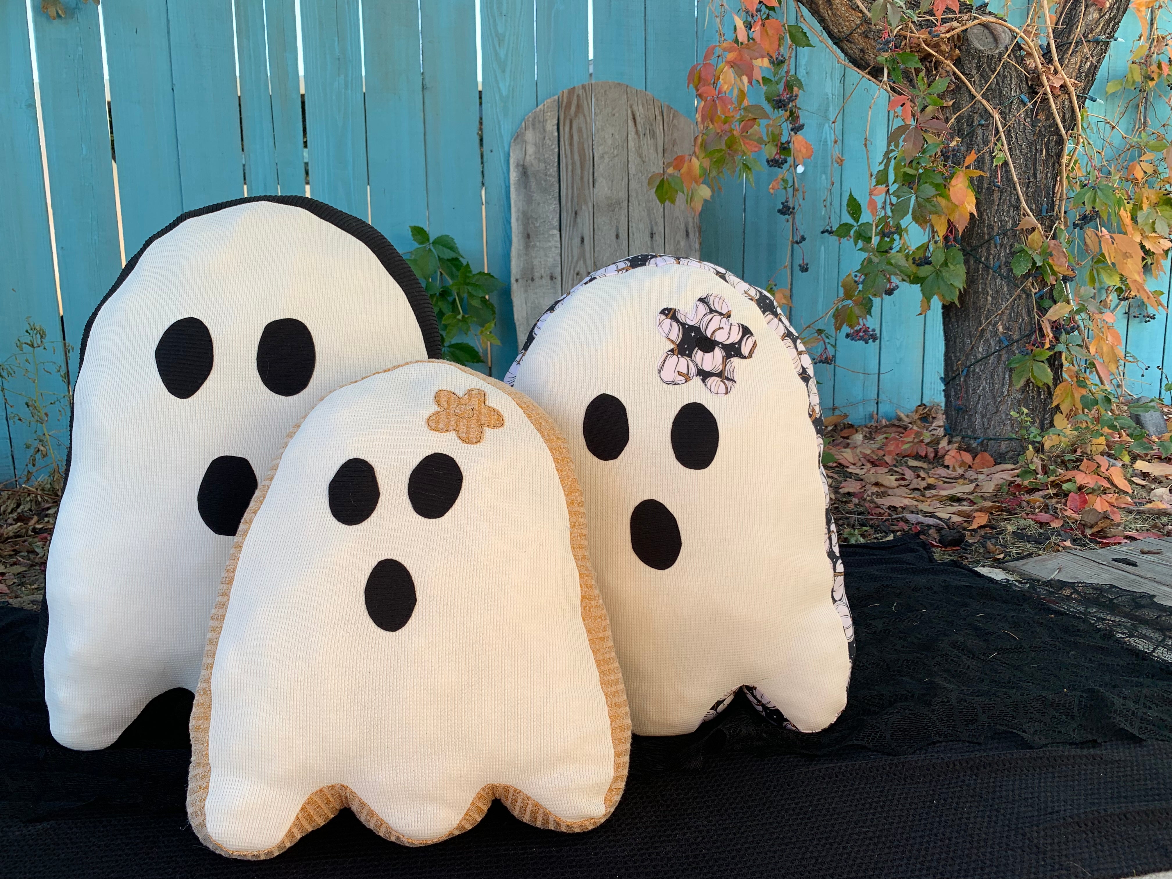 Ghost Plush FREE Digital Sewing Pattern – Samantha Marie Design